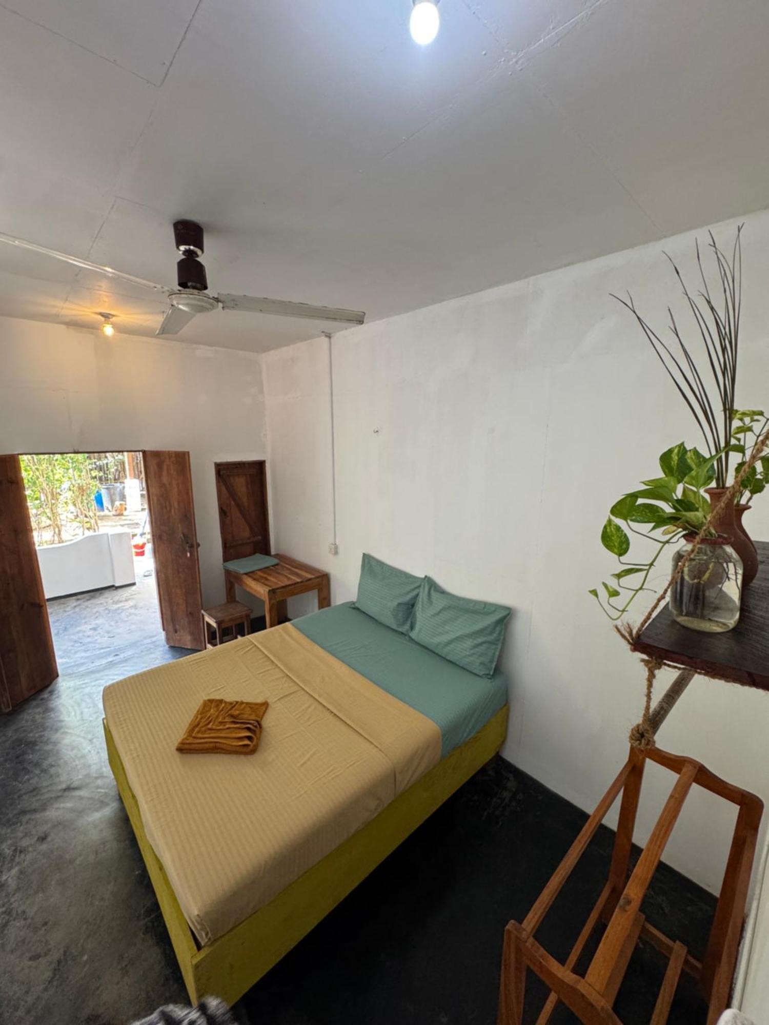 Wave Hunters Hostel Arugam Bay Εξωτερικό φωτογραφία